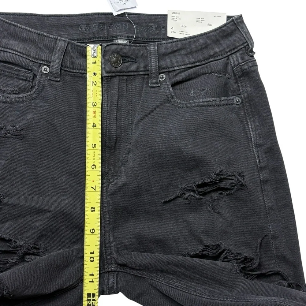 NWT American Eagle Strigid Ripped Mom Jeans 4 Onyx Black Distressed Destroyed